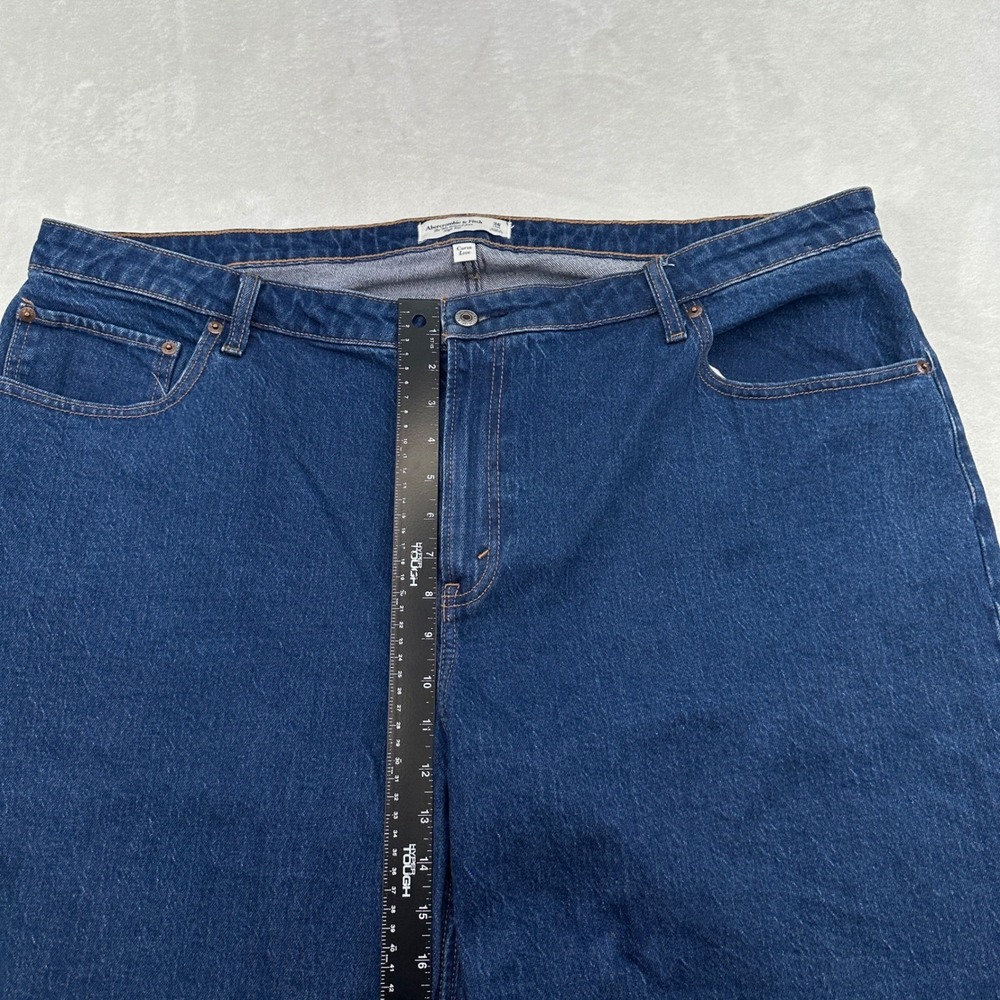 Abercrombie & Fitch Curvy Love The '90s Relaxed High Rise Jeans Women's 44x36 - Picture 4 of 7